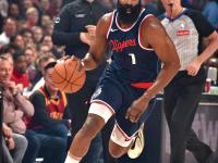 开云体育-欧篮联赛程吃紧，洛杉矶快船加时末段临场应变，更衣室稳定，训练强度明显提升的简单介绍