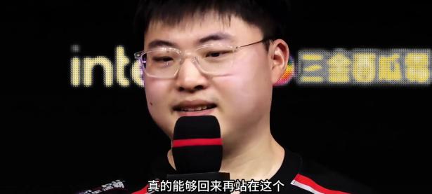开云-包含Uzi回归赛场，出色防守首场状态亮眼，G2观众沸腾！的词条