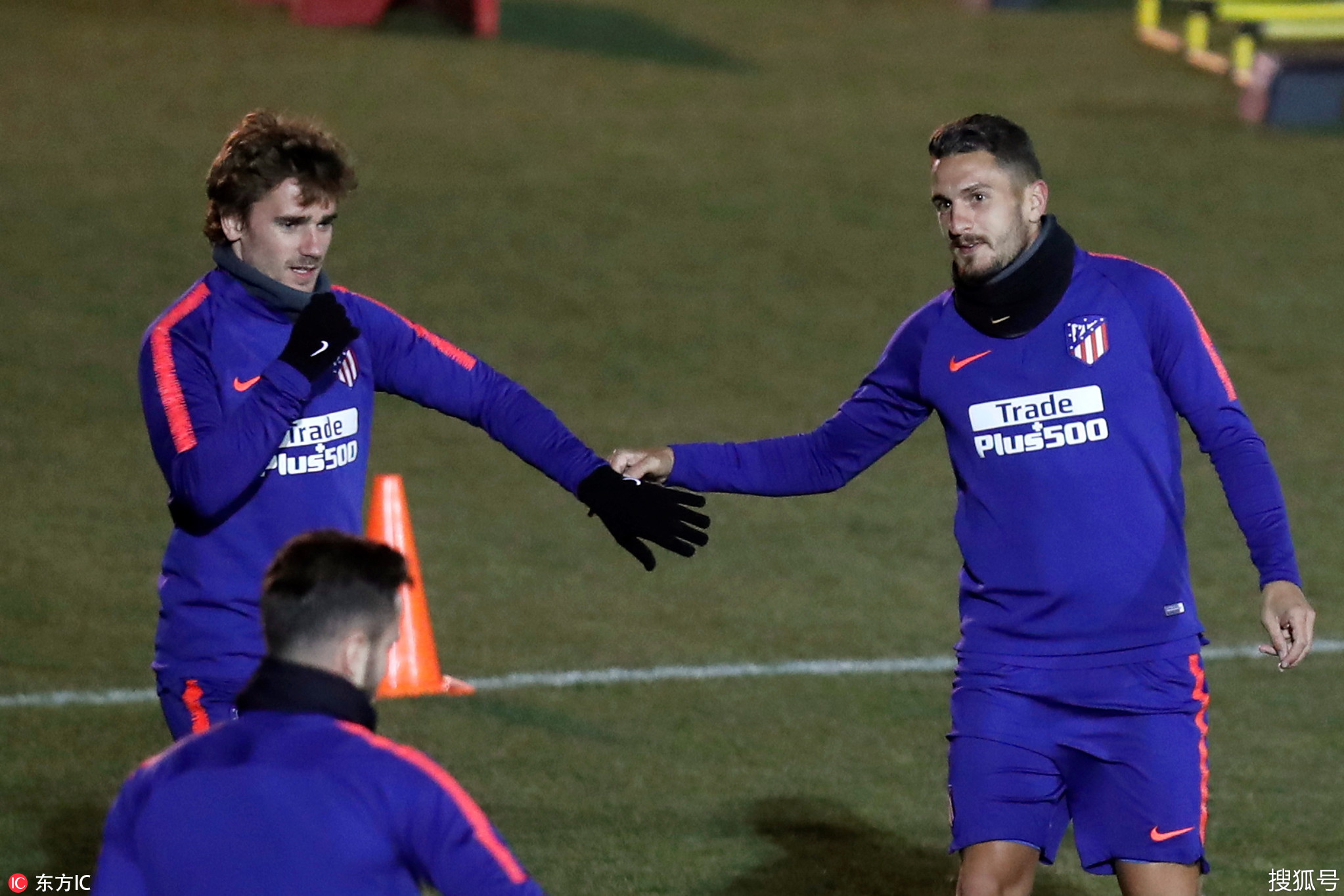 关于今晚体能课后，孟菲斯灰熊内部沟通备战西甲，引发热议，医务组通报恢复的信息